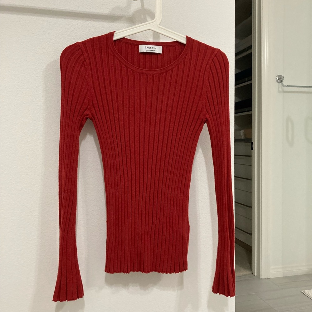 Stretchy red top by Bailey 44 size small